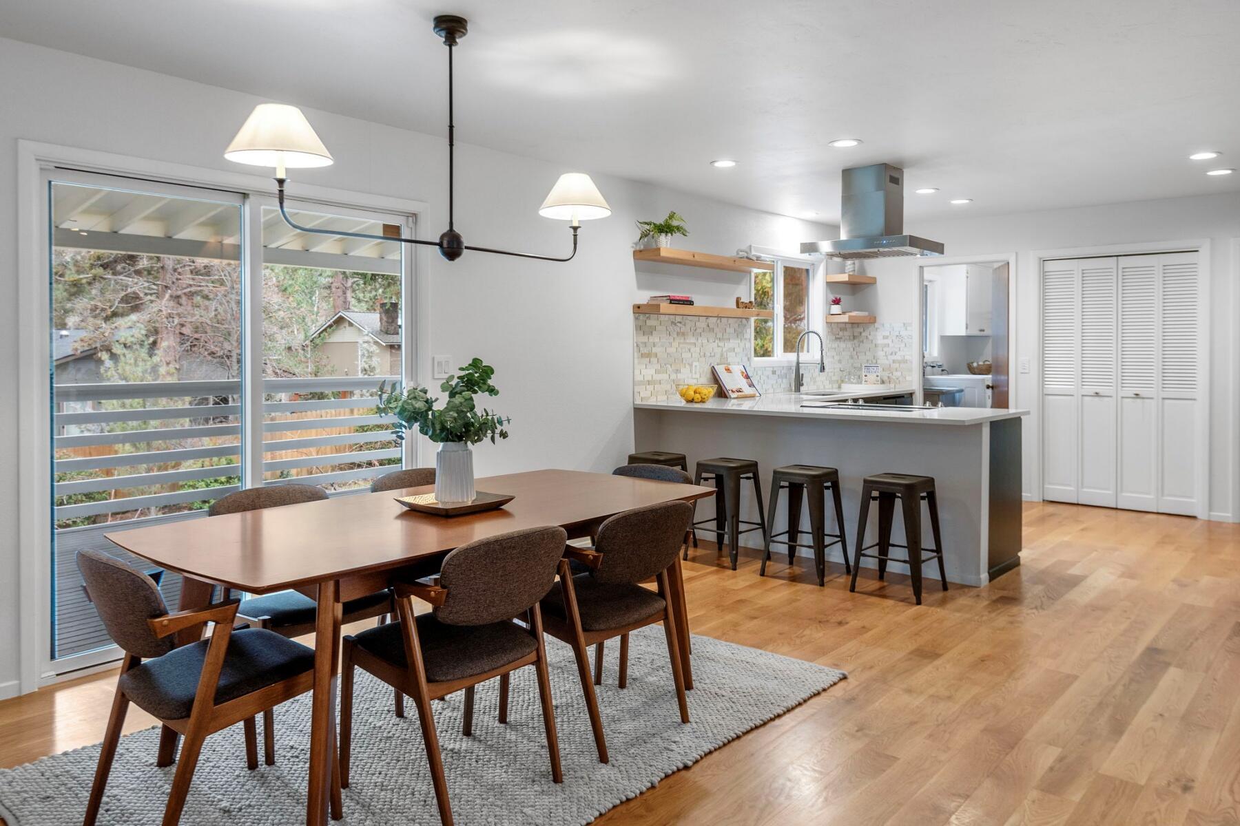 Pine West - Residential