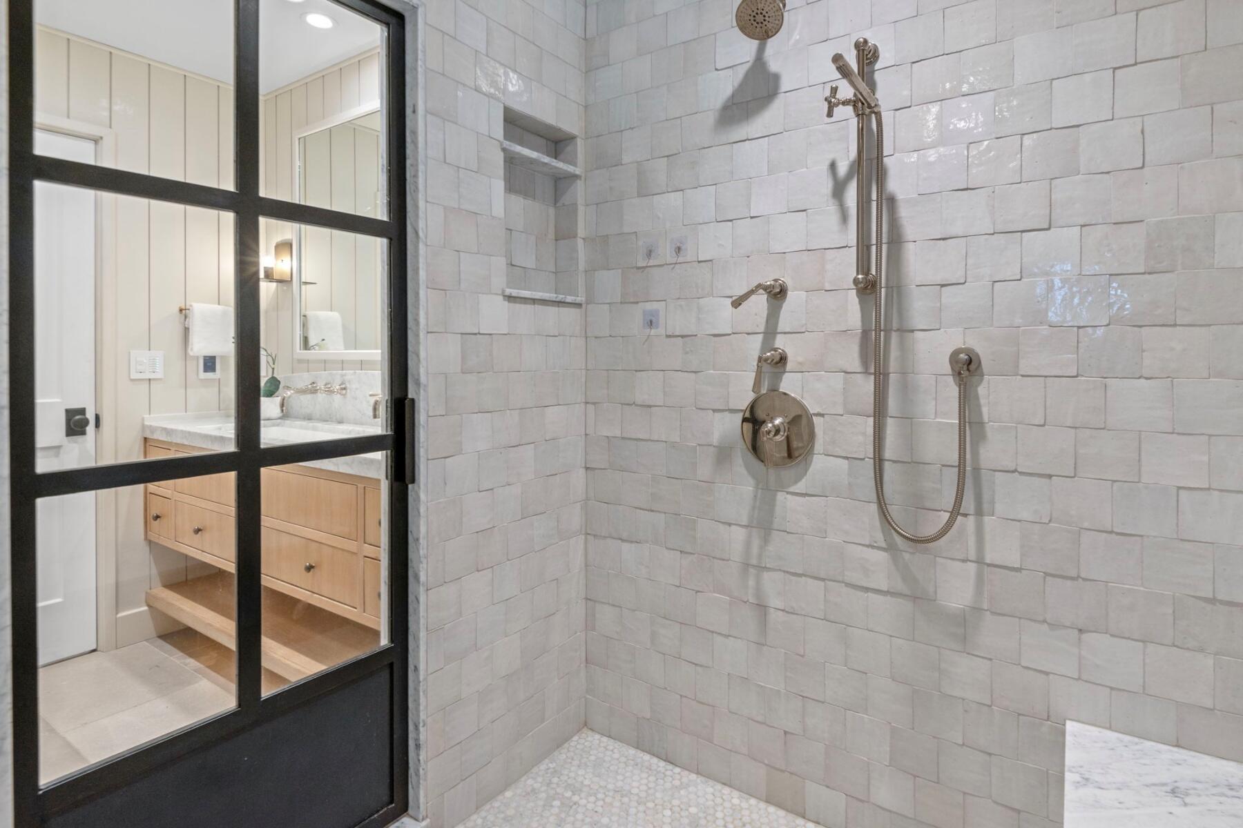 Pine West - Residential