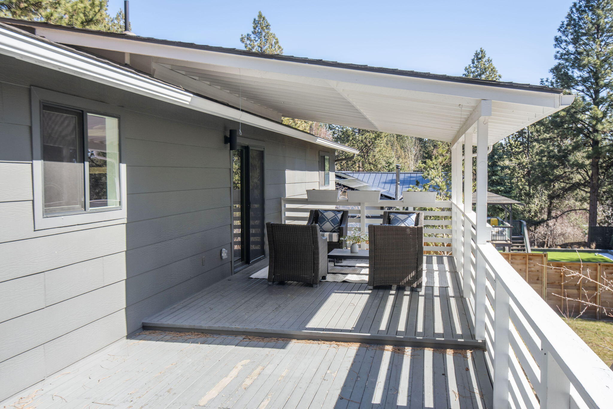 Pine West - Residential