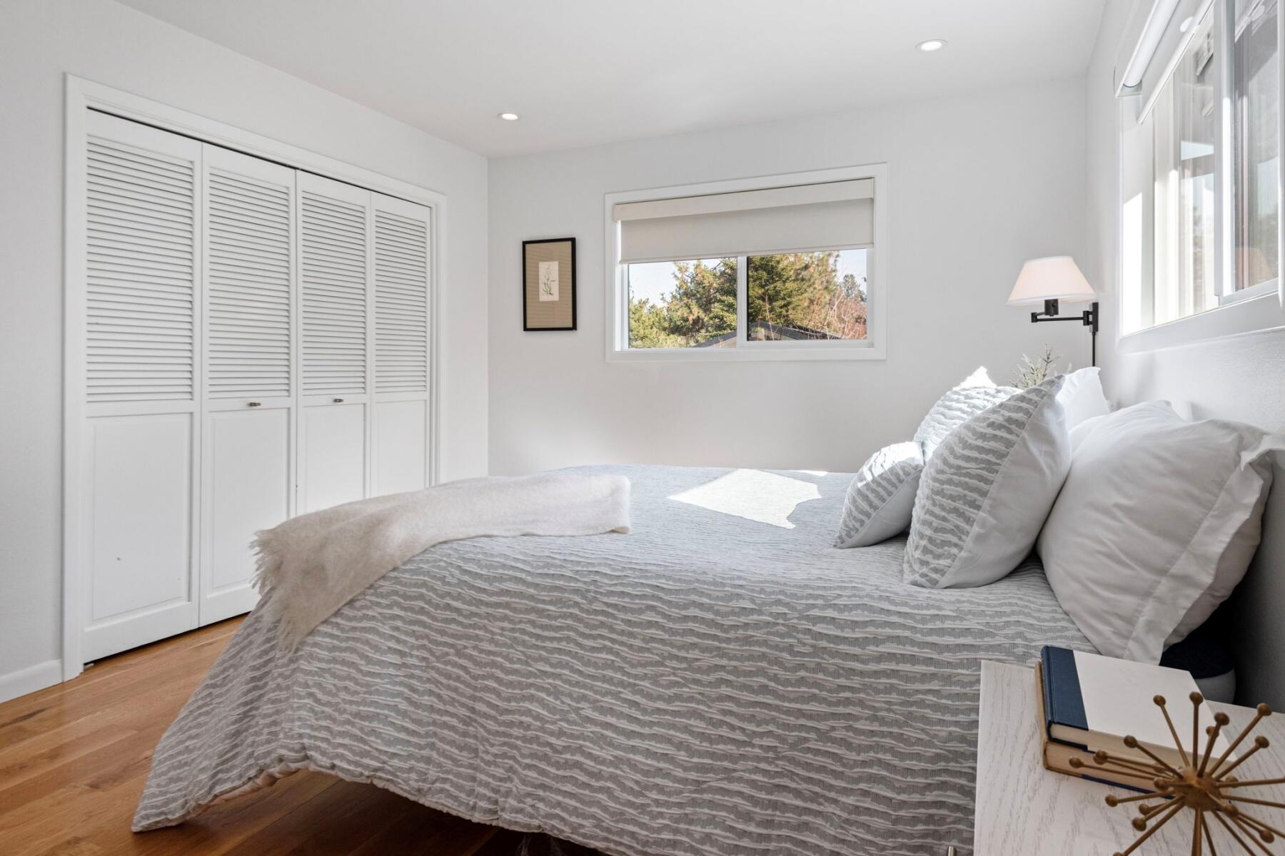 Pine West - Residential