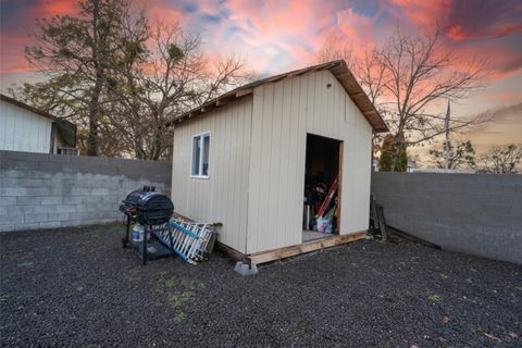 Tiny photo for 594 W Gregory Road, Central Point, OR 97502 (MLS # 220213594)