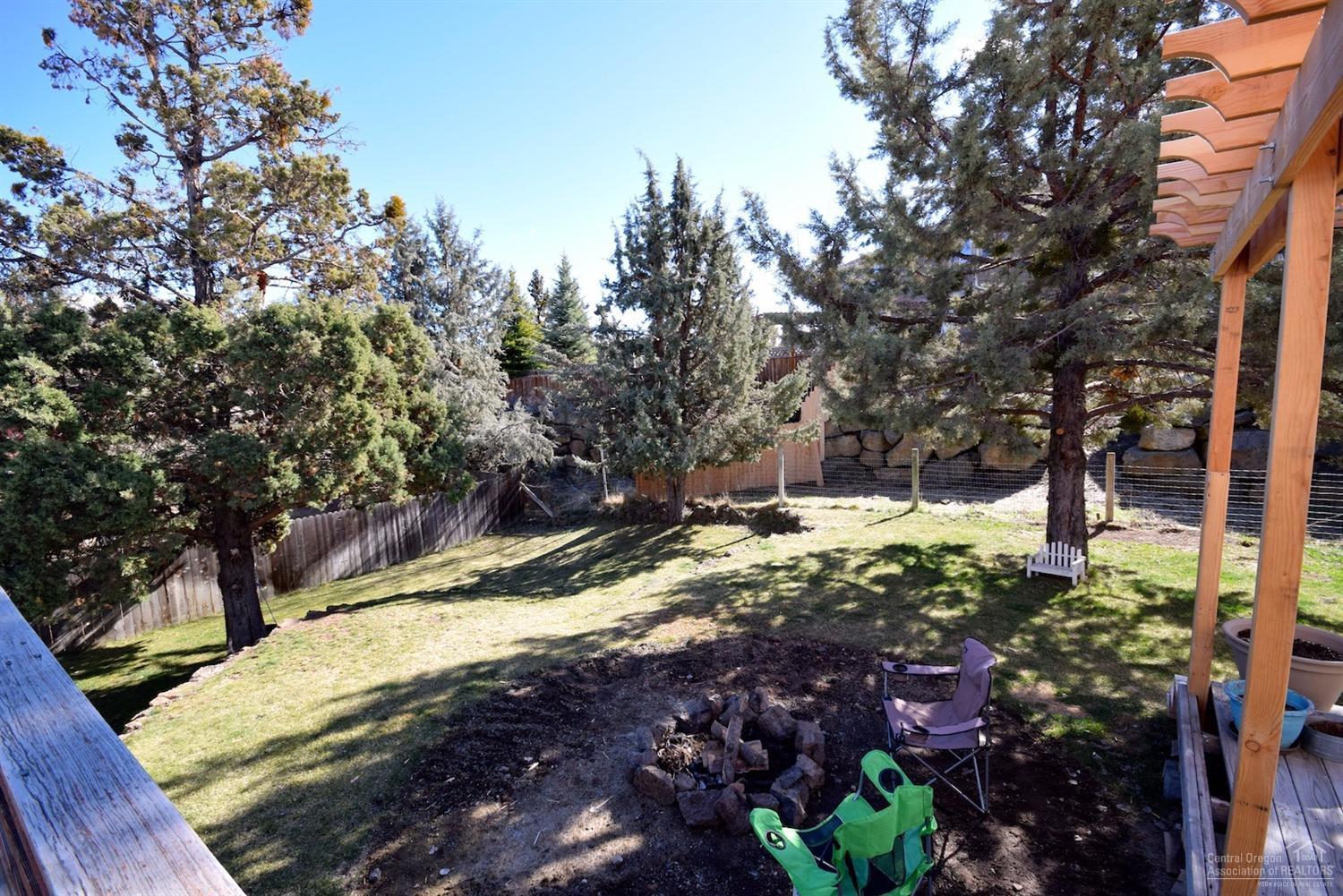 Lava Meadows - Residential