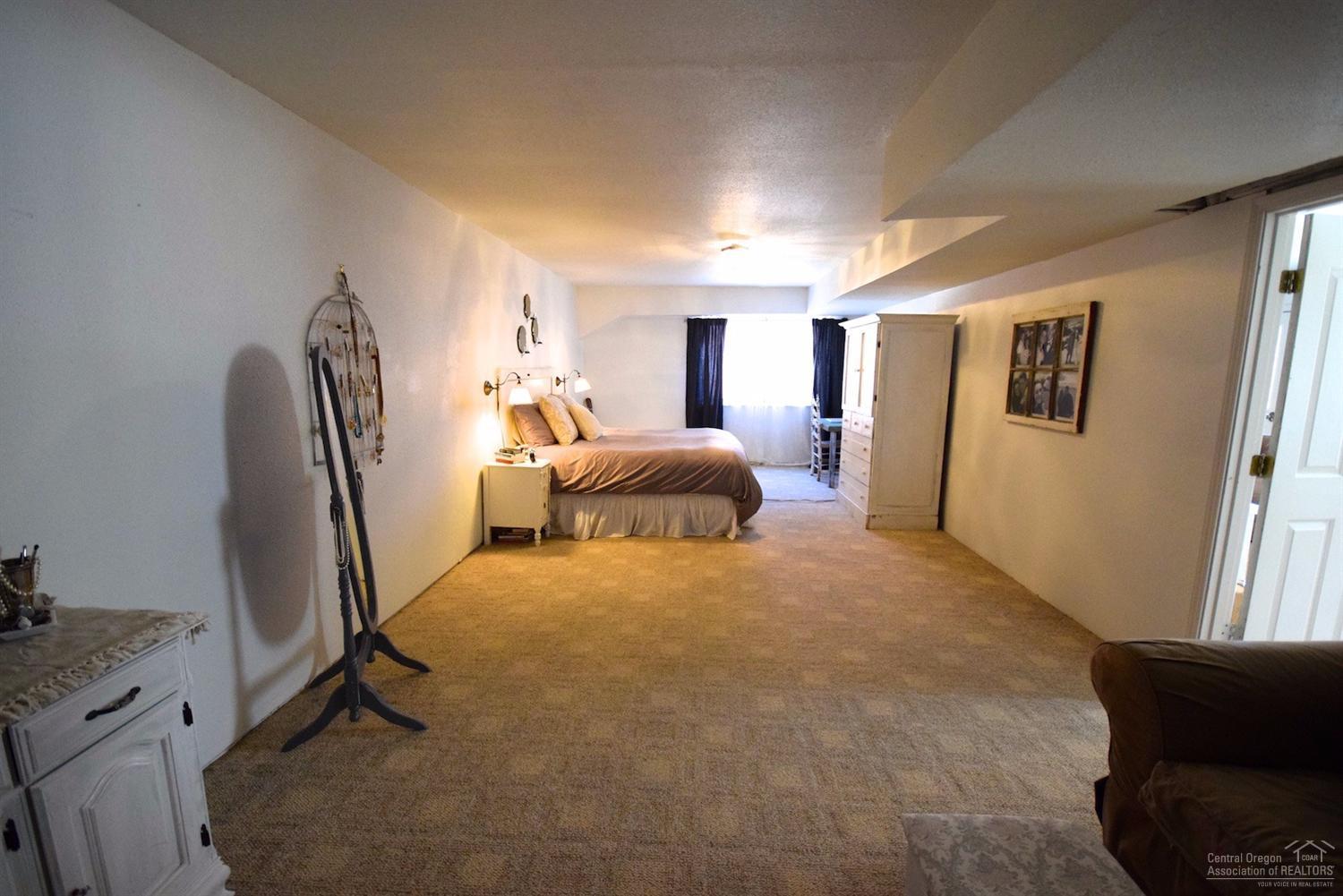 Lava Meadows - Residential