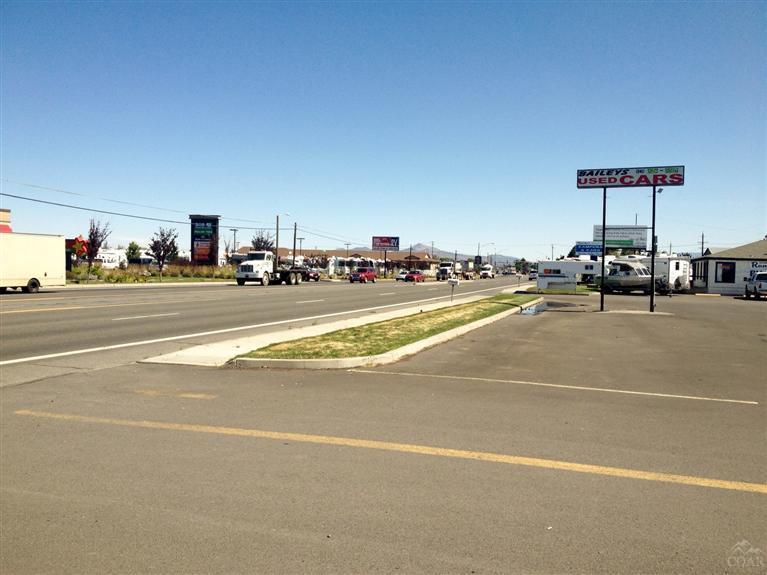 CLAR - Commercial Sale