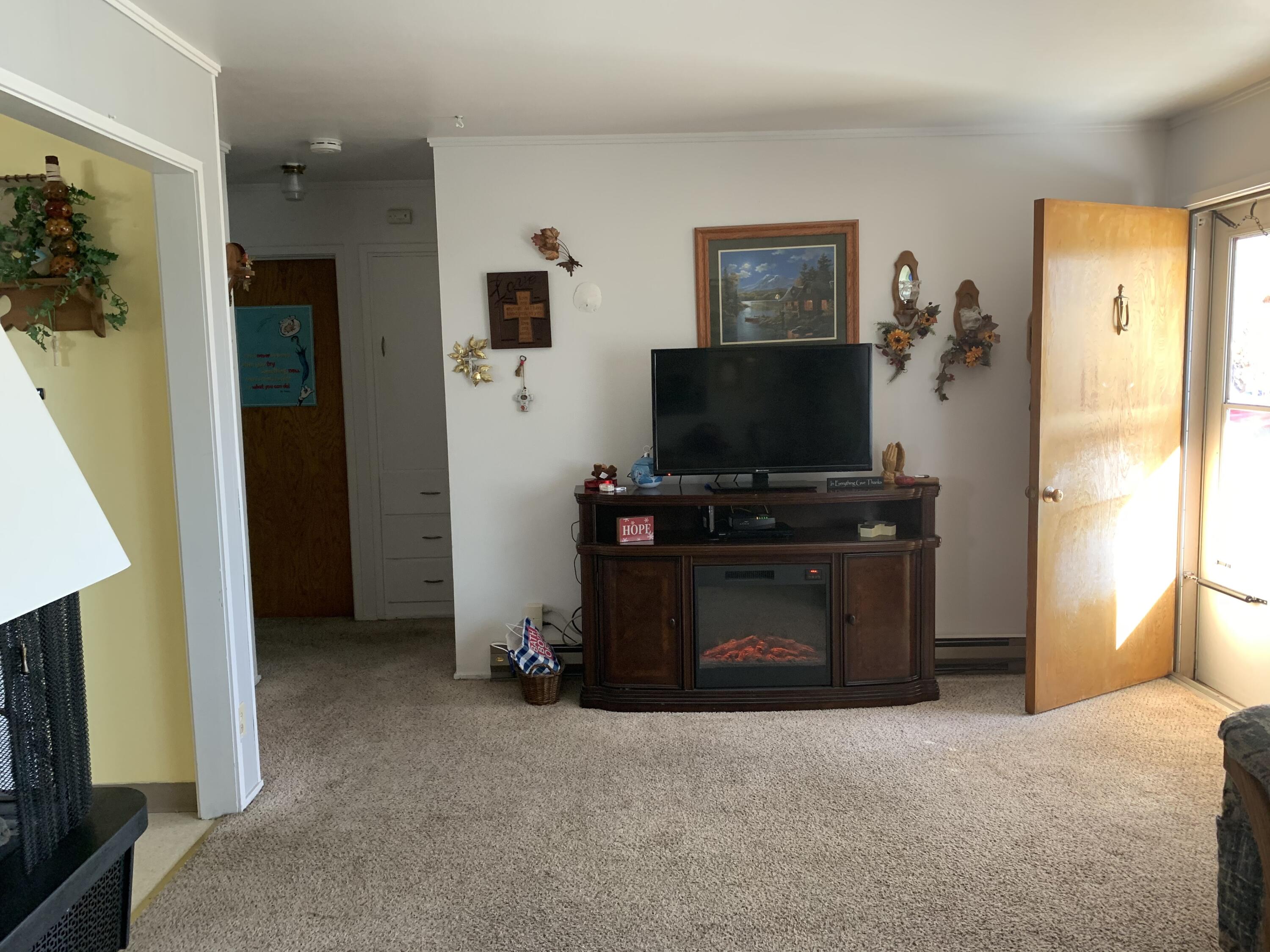 Klamath Falls -East - Residential Income