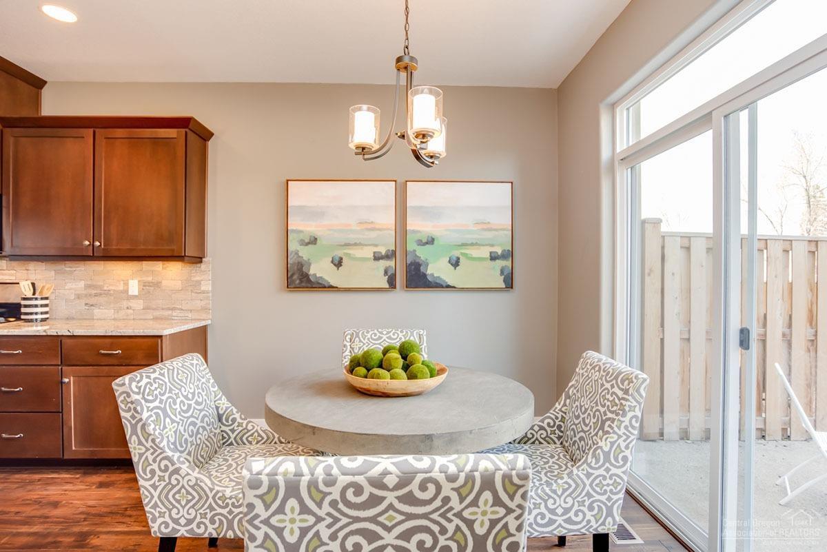 Reed Mrk. Rowhouses - Residential