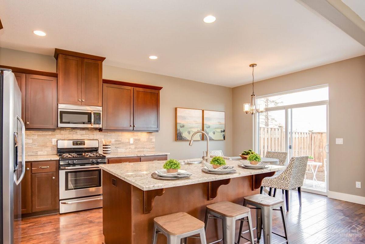 Reed Mrk. Rowhouses - Residential