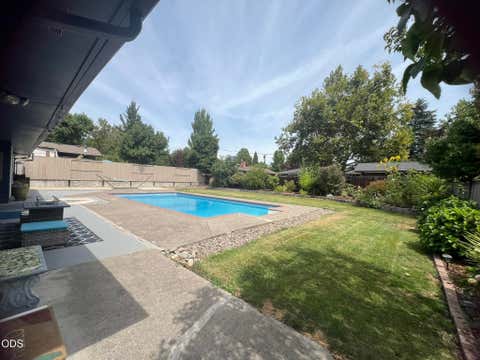 Tiny photo for 349 Lindero AVE, Medford, OR 97504 (MLS # 220227095)