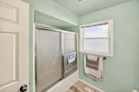 Tiny photo for 349 Lindero AVE, Medford, OR 97504 (MLS # 220227095)