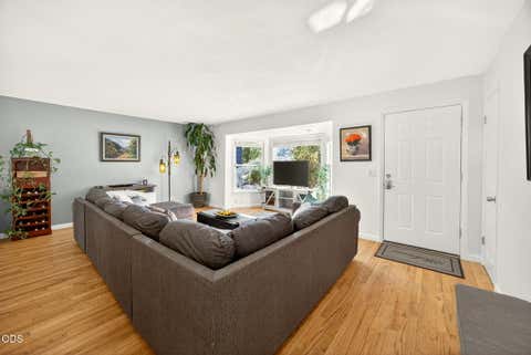 Tiny photo for 349 Lindero AVE, Medford, OR 97504 (MLS # 220227095)