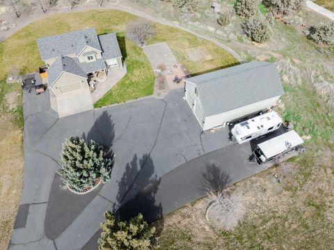 Tiny photo for 106 SE Cody Lane, Madras, OR 97741 (MLS # 220217245)