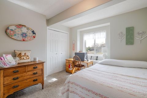 Tiny photo for 106 SE Cody Lane, Madras, OR 97741 (MLS # 220217245)