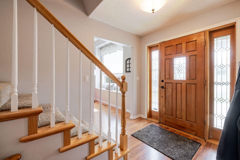 Tiny photo for 106 SE Cody Lane, Madras, OR 97741 (MLS # 220217245)