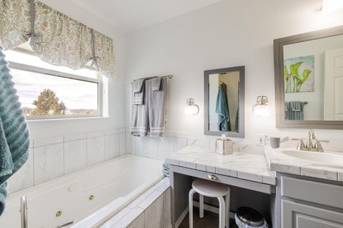 Tiny photo for 106 SE Cody Lane, Madras, OR 97741 (MLS # 220217245)