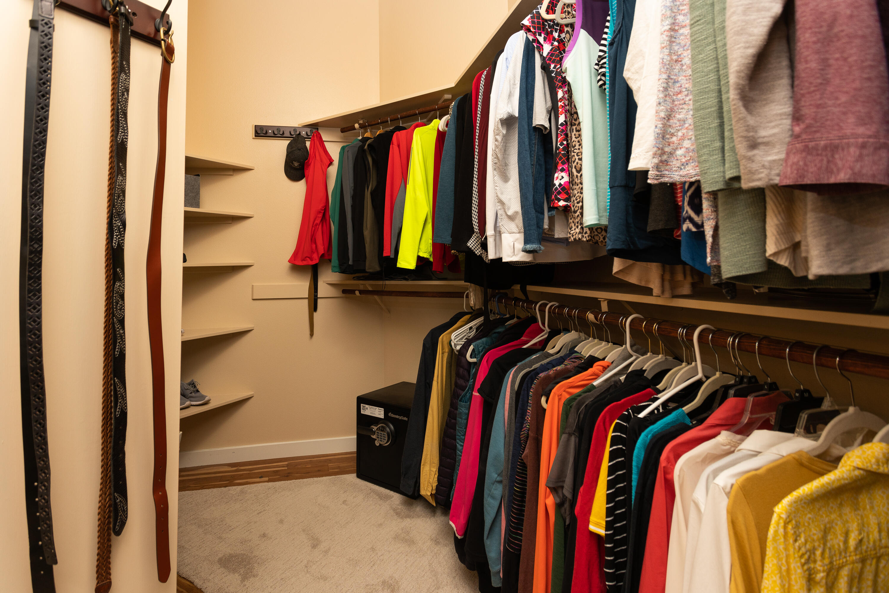 Broken Top - Residential