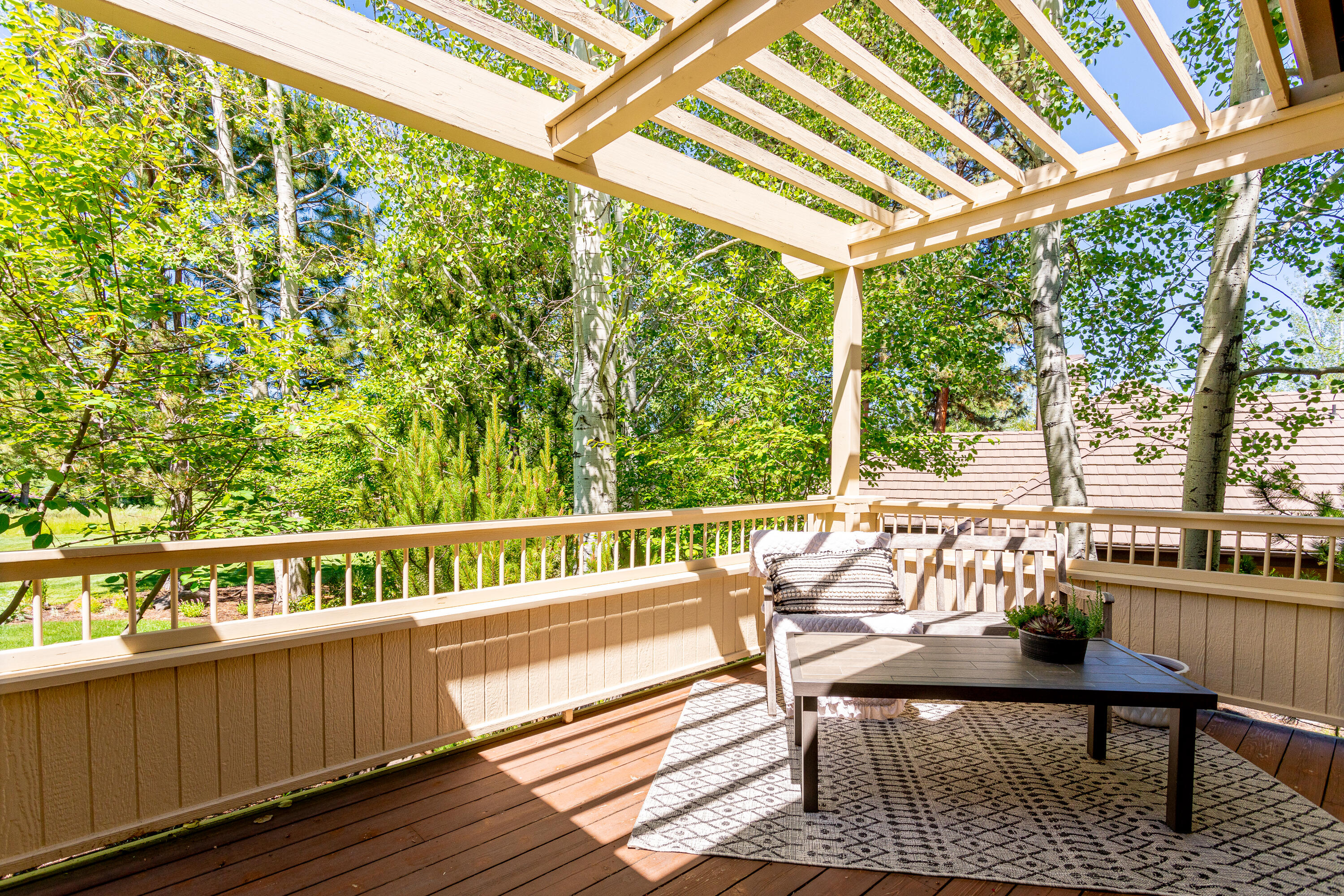 Broken Top - Residential