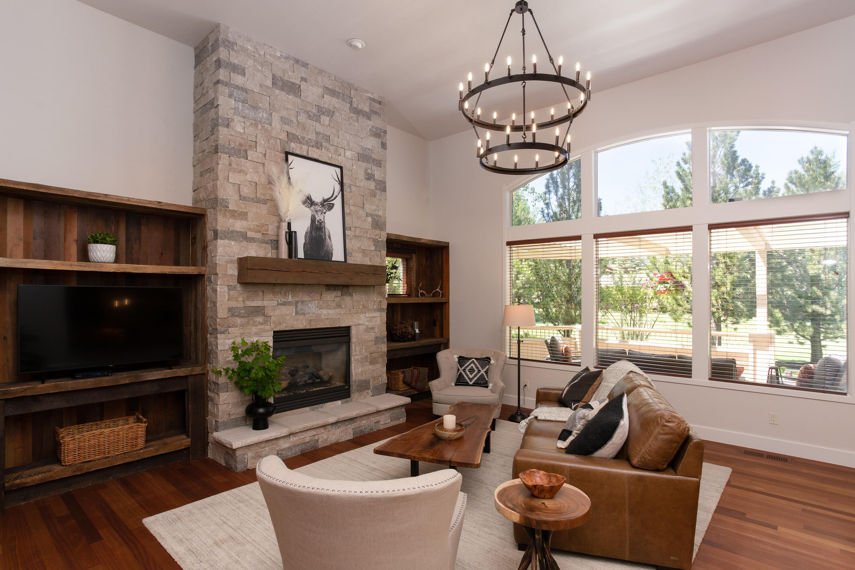 Broken Top - Residential