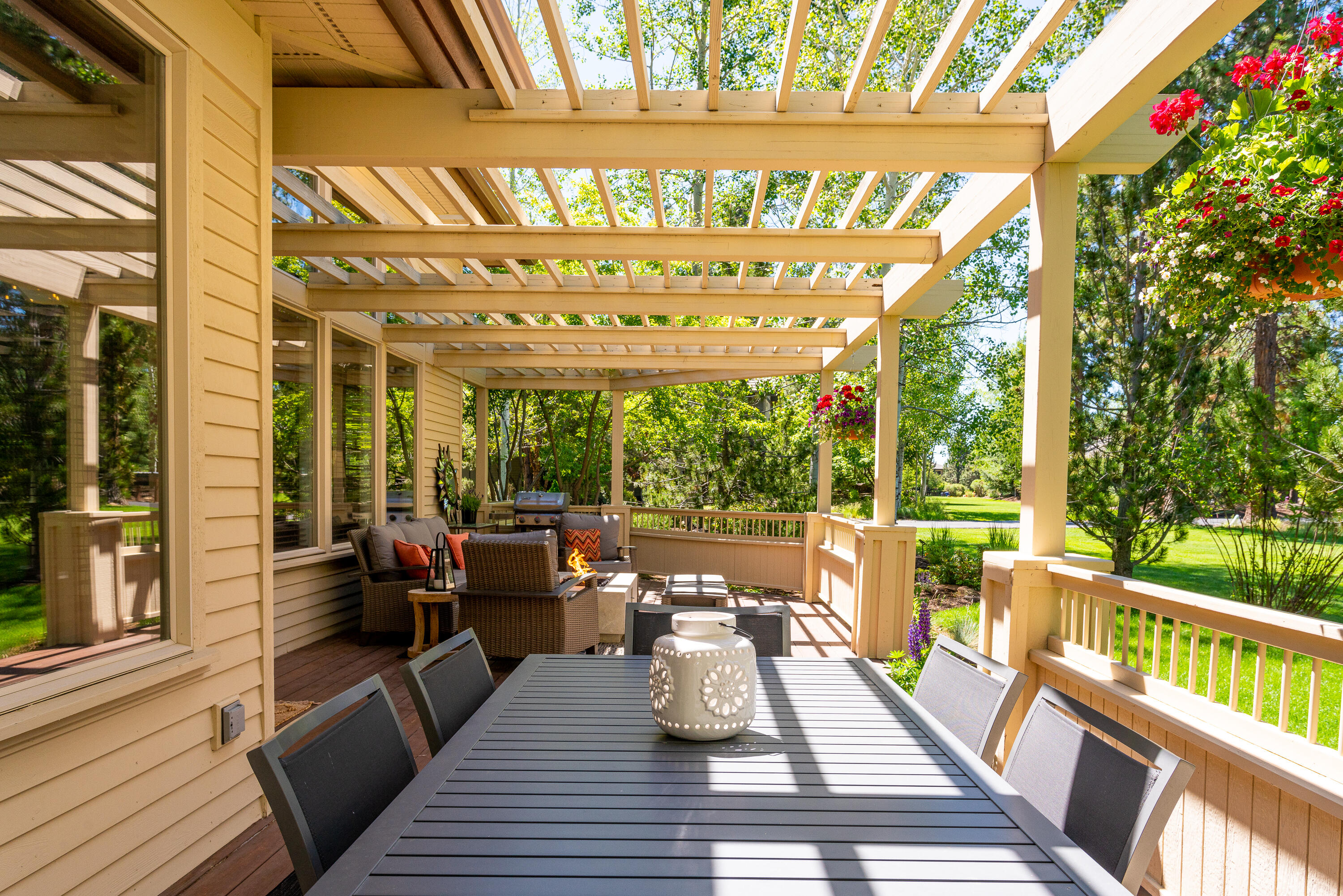 Broken Top - Residential