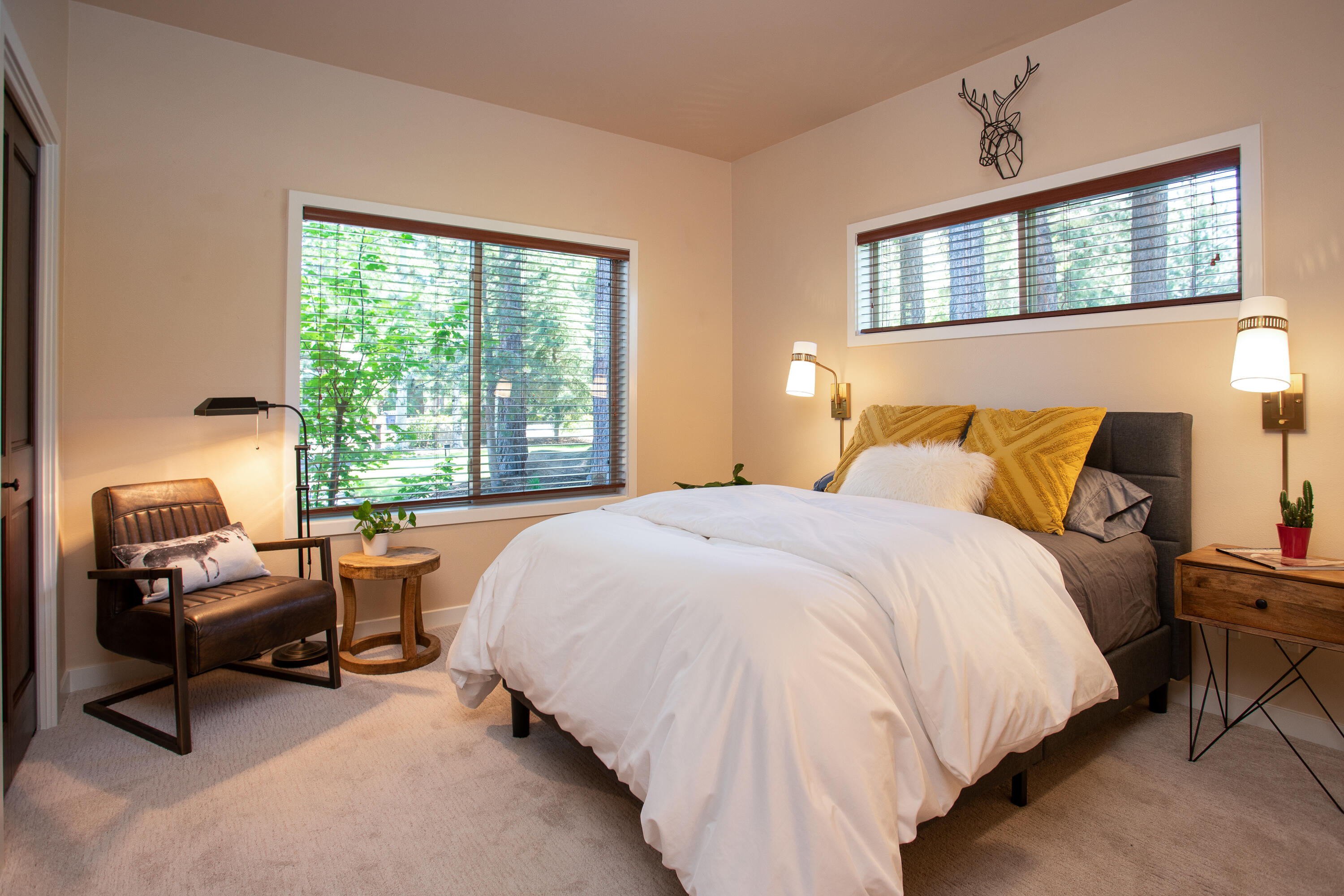 Broken Top - Residential