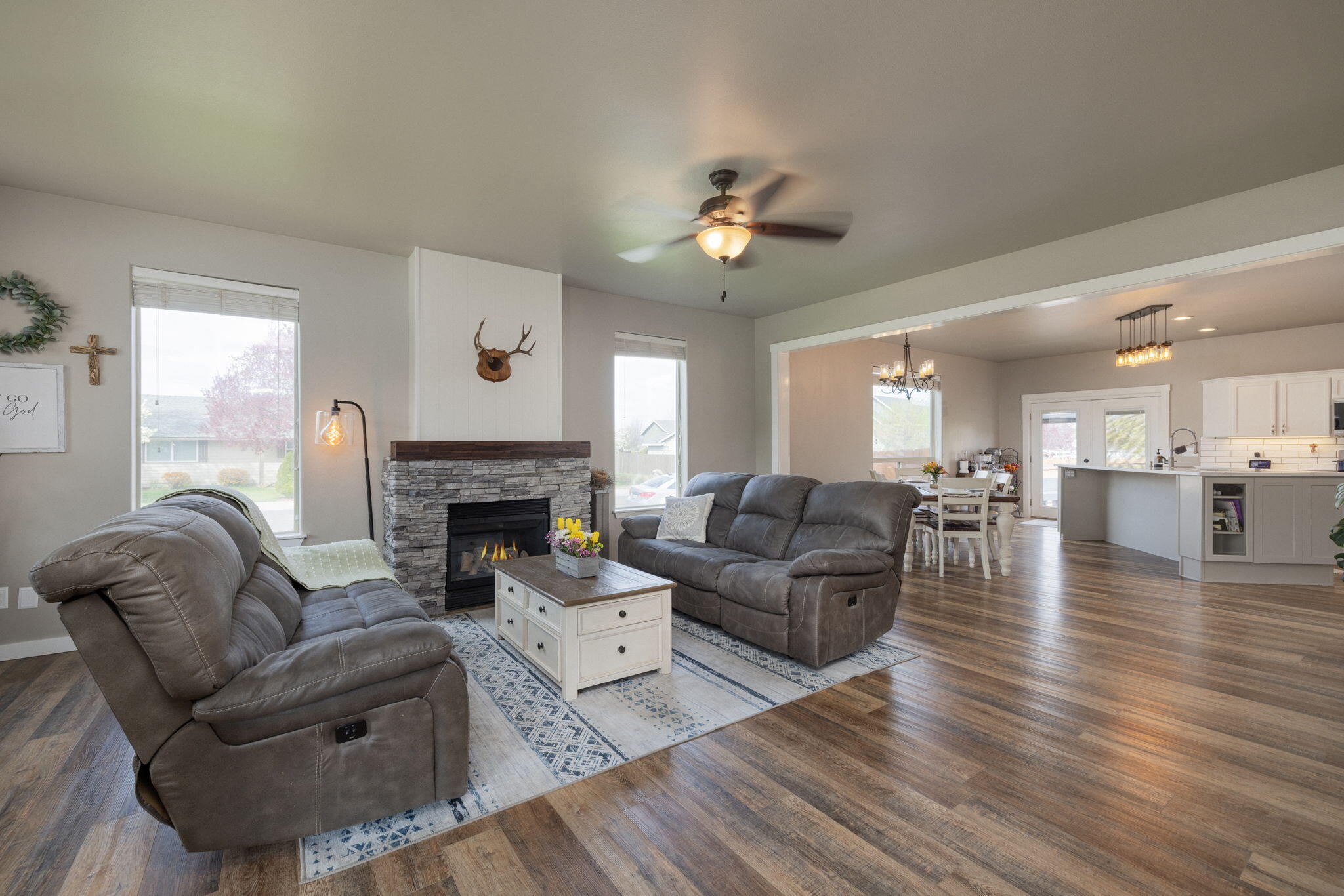 Mtn Glenn - Residential