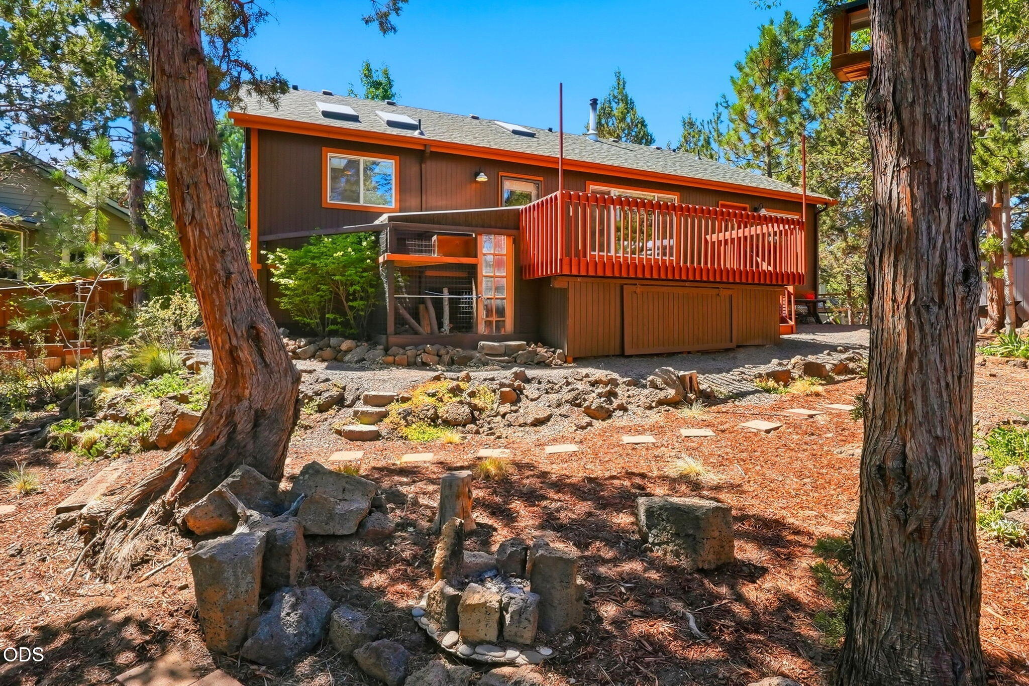 150 SE Windance Court