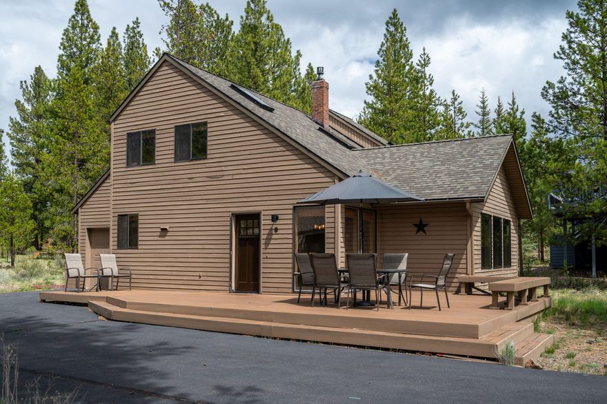 Own a slice of the Sunriver lifestyle! This fully furnished 3BR/2BA 1,778 SF home offers 25% (13 weeks) fractional ownership, giving you a turn-key vacation getaway without the full-time cost. Nestled among the pines, this charming retreat features an open floor plan, cozy wood stove, skylights, vaulted ceilings, and plenty of room to relax or entertain. Enjoy SHARC access, miles of scenic bike trails, world-class golf, and all the outdoor adventure Central Oregon is famous for. The single-car garage provides ample storage for your bikes, skis, and summer toys. Whether you're roasting marshmallows on the expansive deck, or soaking up the natural beauty, this home is ready for year-round memories. A low-maintenance and high-enjoyment ownership opportunity in one of Oregon's most sought-after vacation communities. Start living the Sunriver dream today!