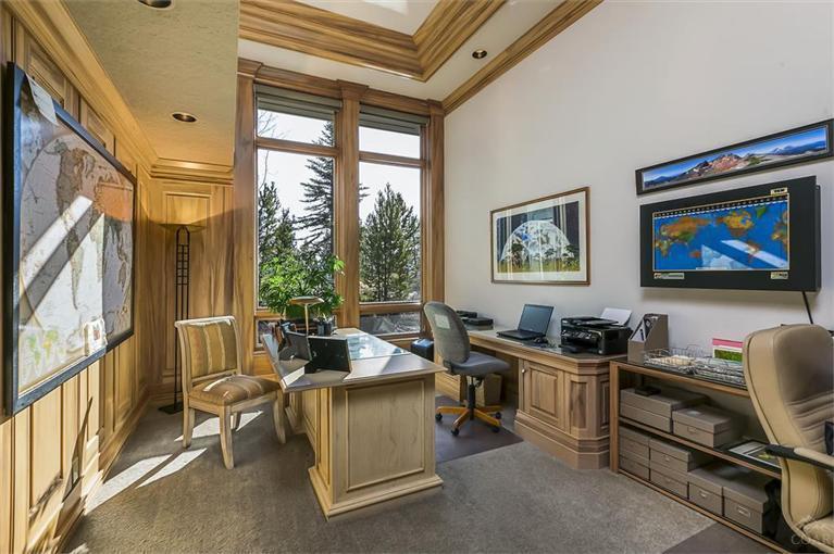 Broken Top - Residential