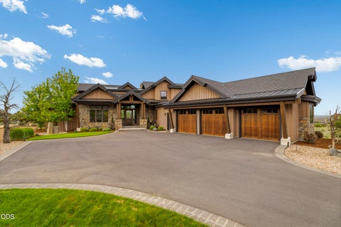 Photo of 15935 SW Brasada Ranch Road, Powell Butte, OR 97753 (MLS # 220223335)