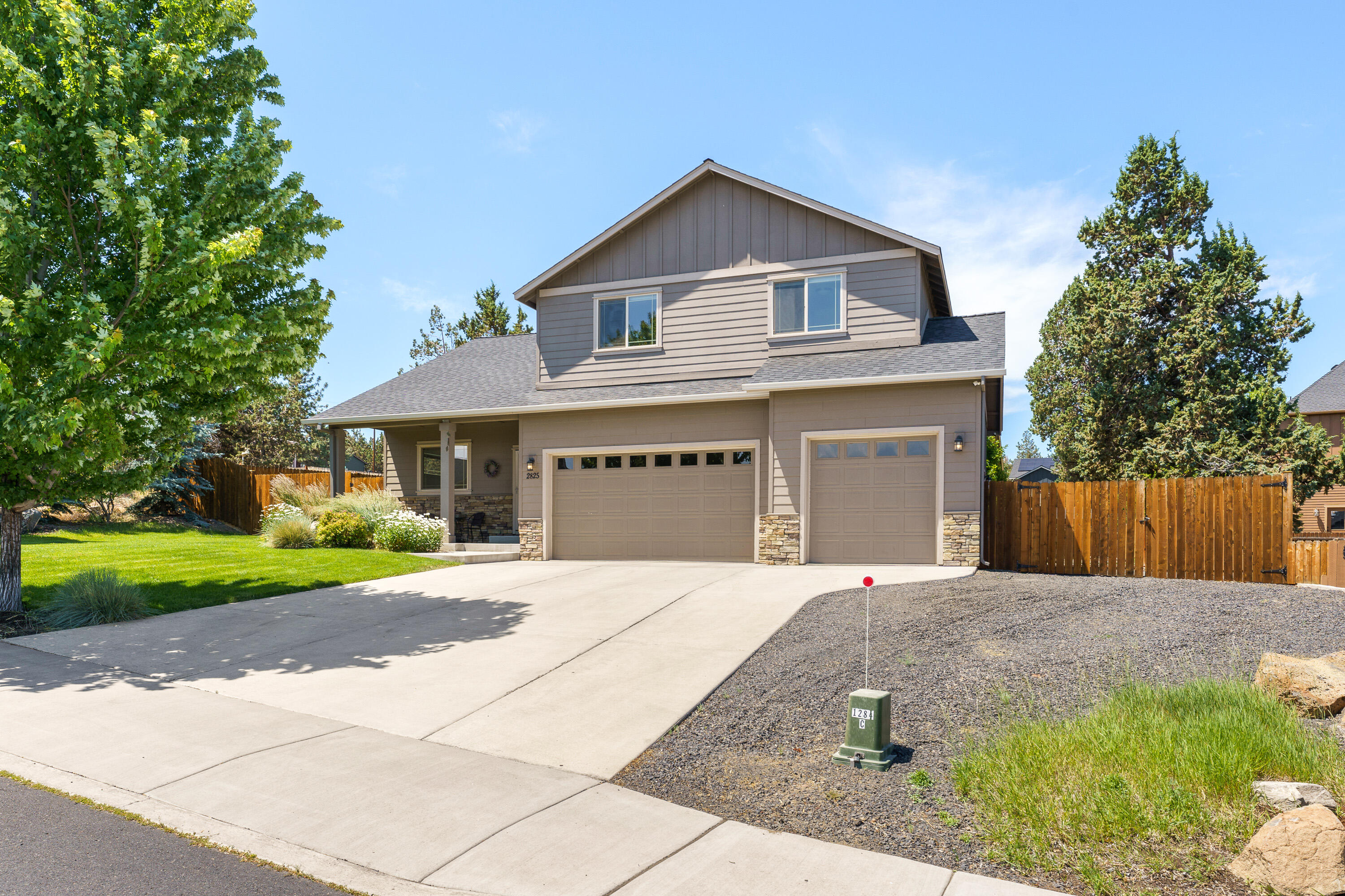 2825 SW 32nd Street