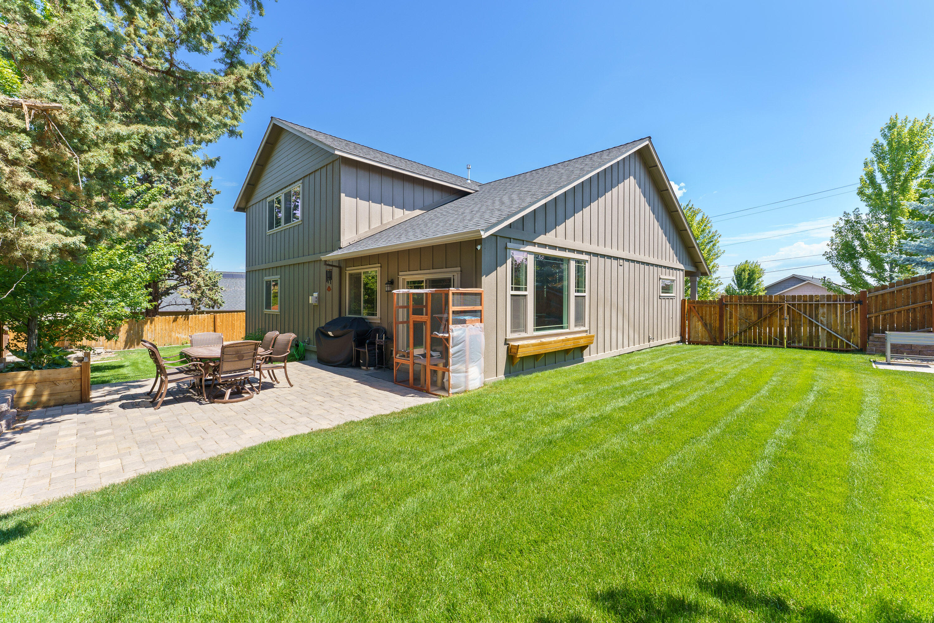 Kian Canyon - Residential