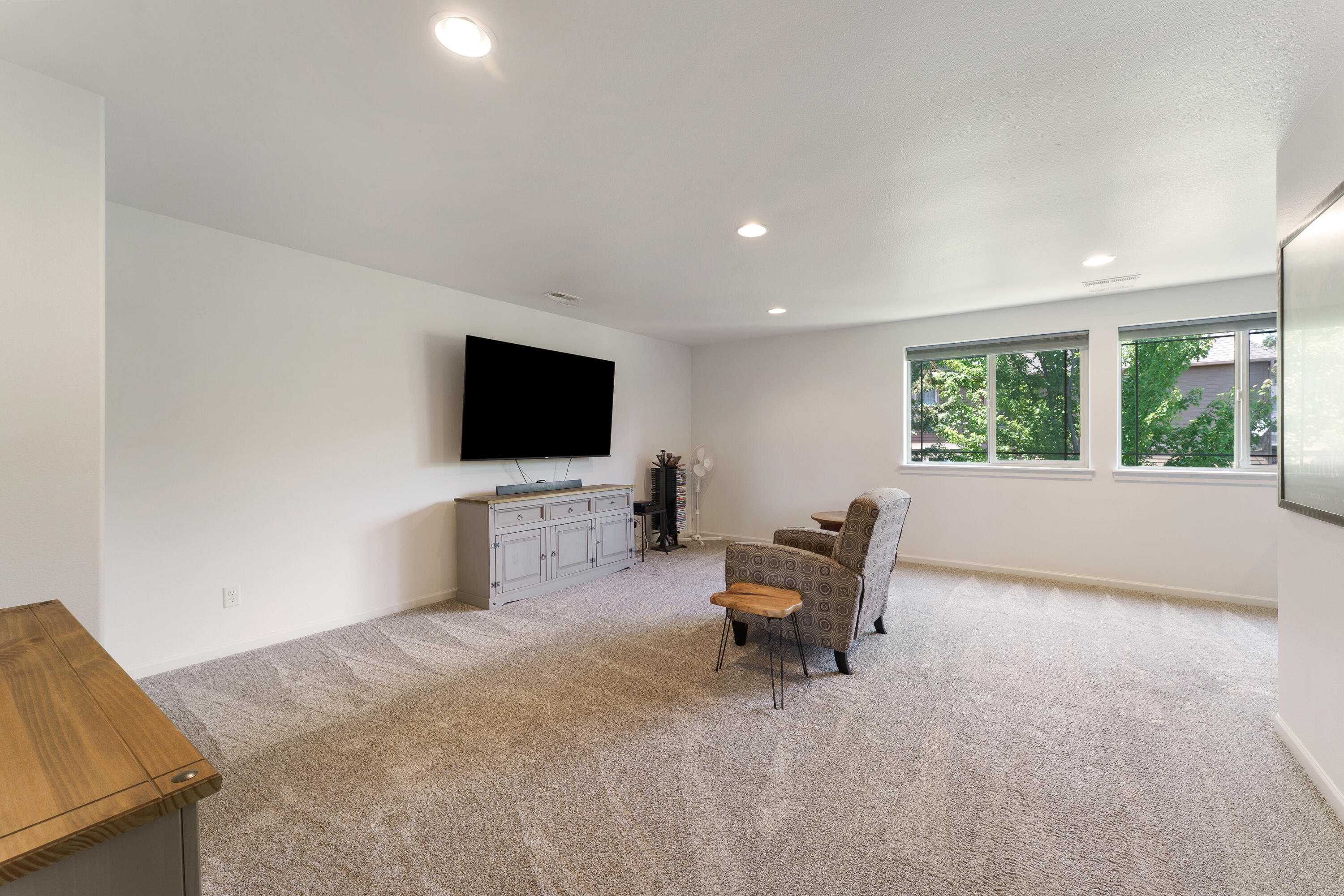 Kian Canyon - Residential