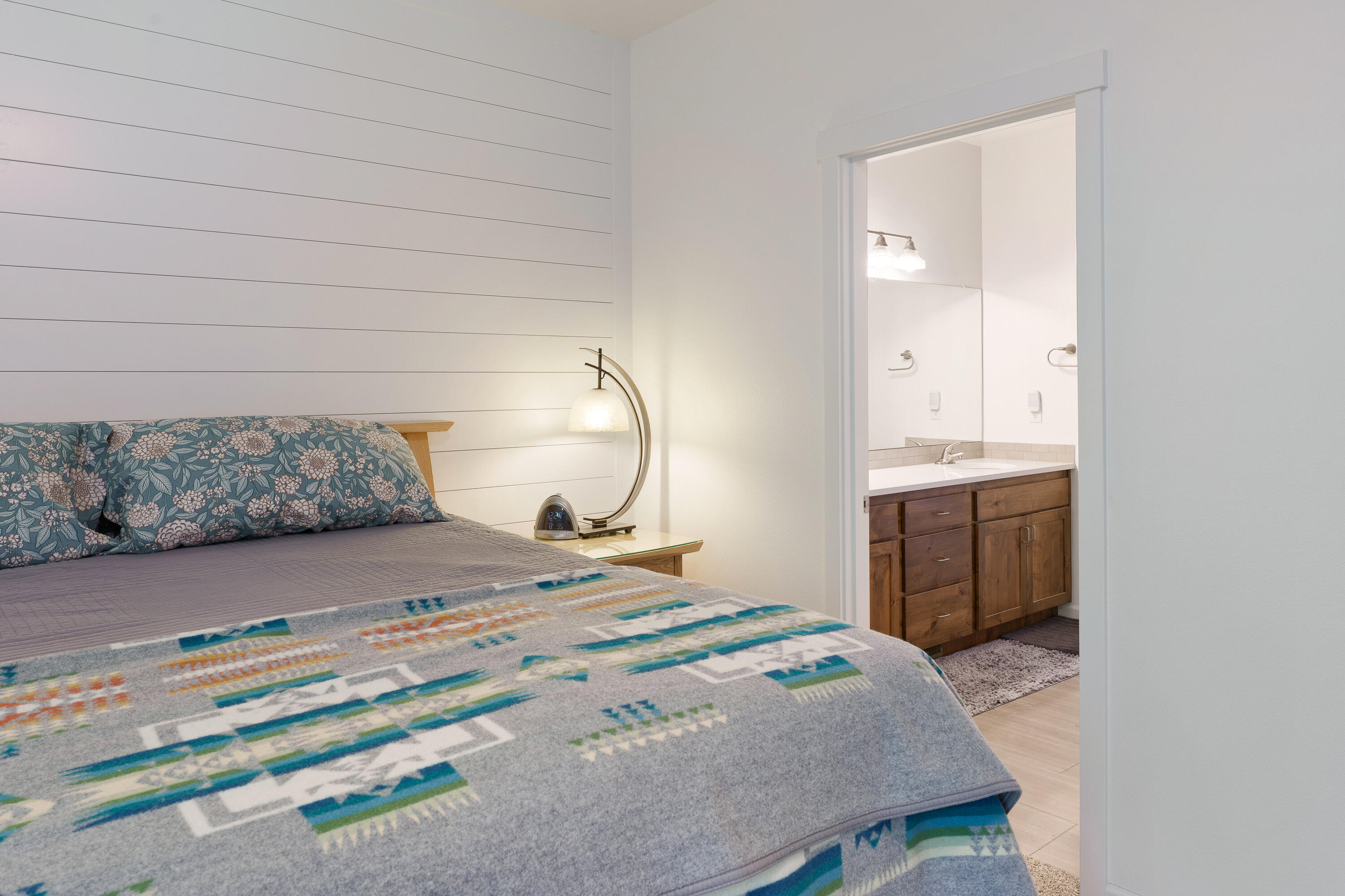 Kian Canyon - Residential