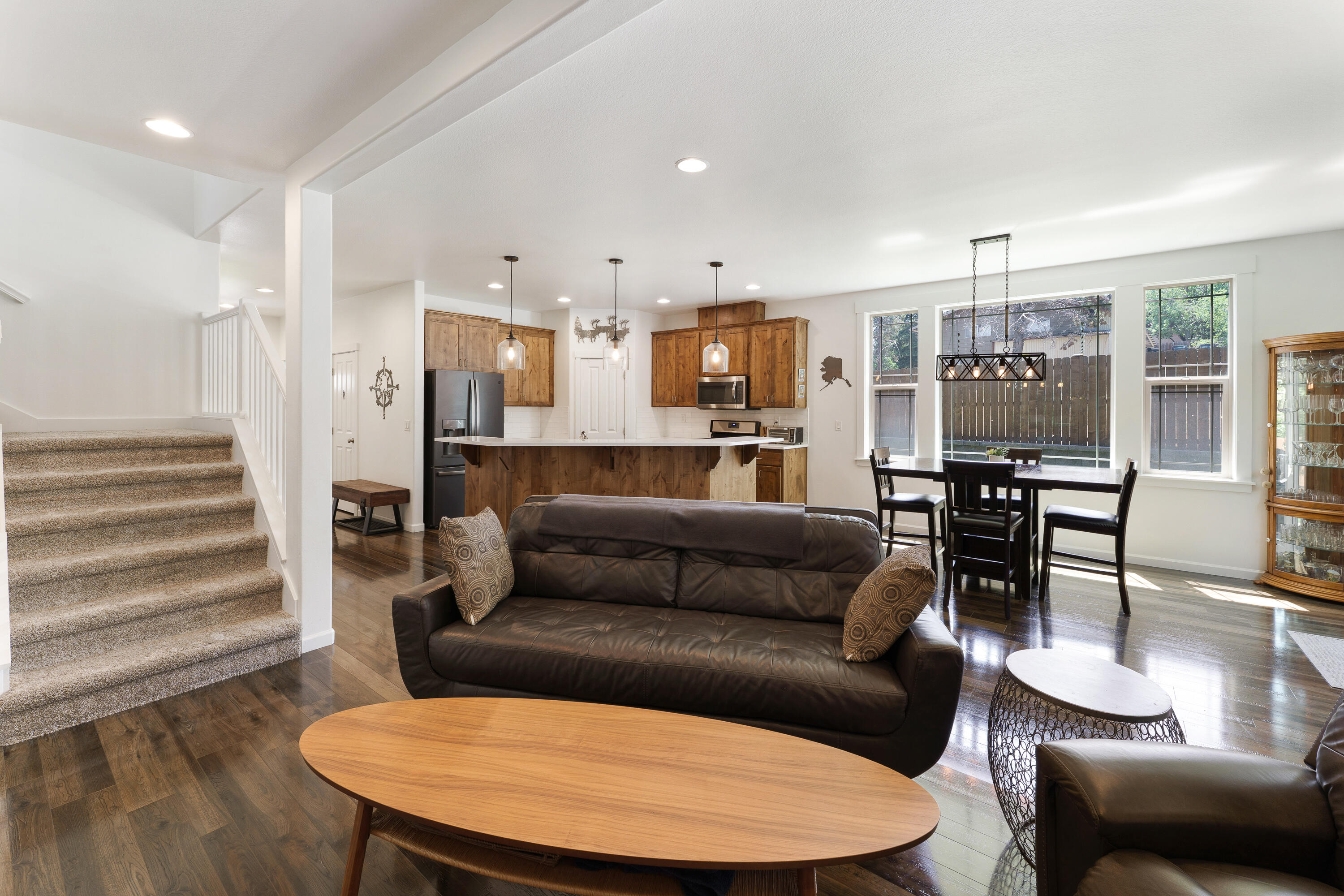 Kian Canyon - Residential