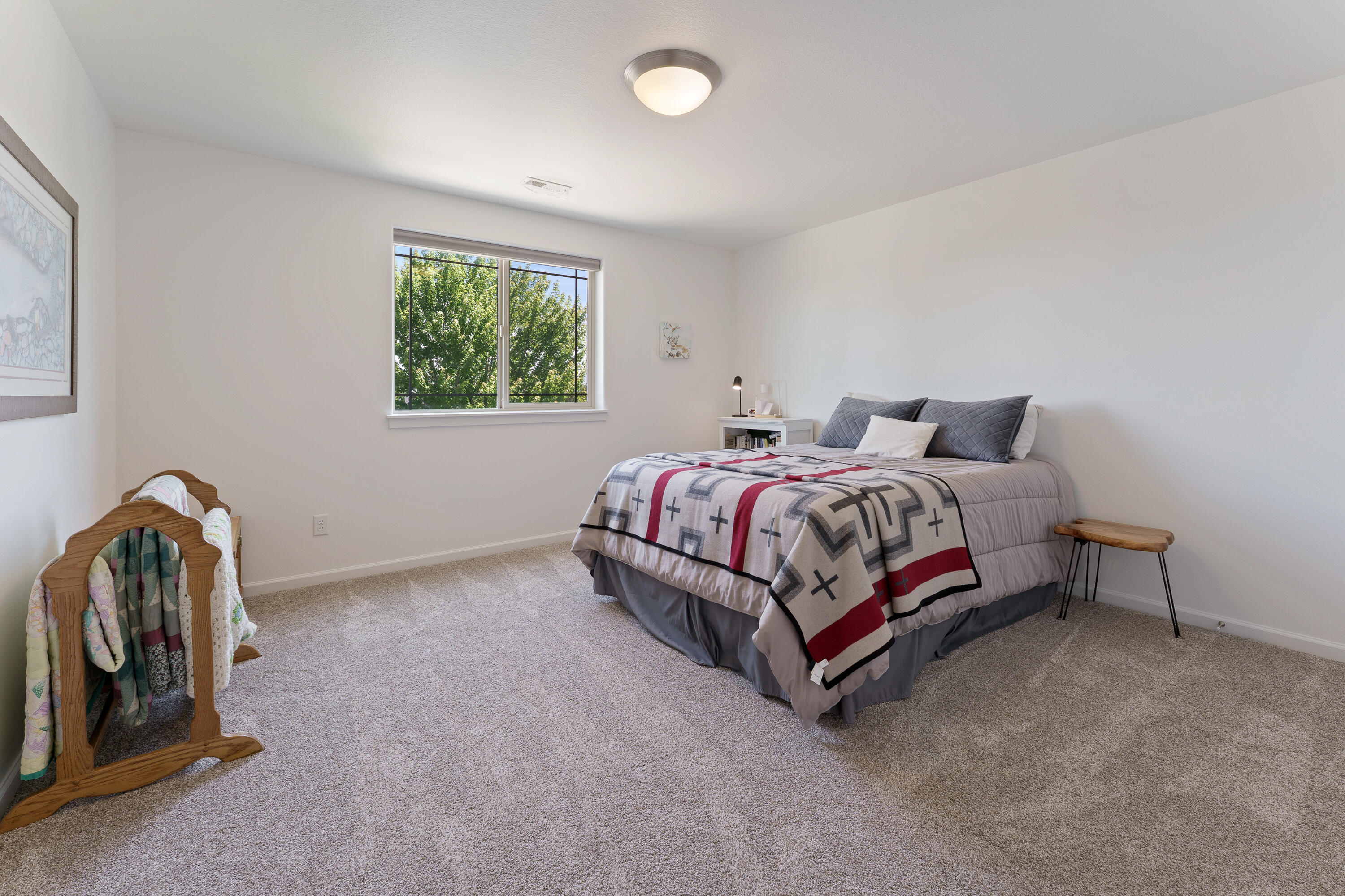 Kian Canyon - Residential