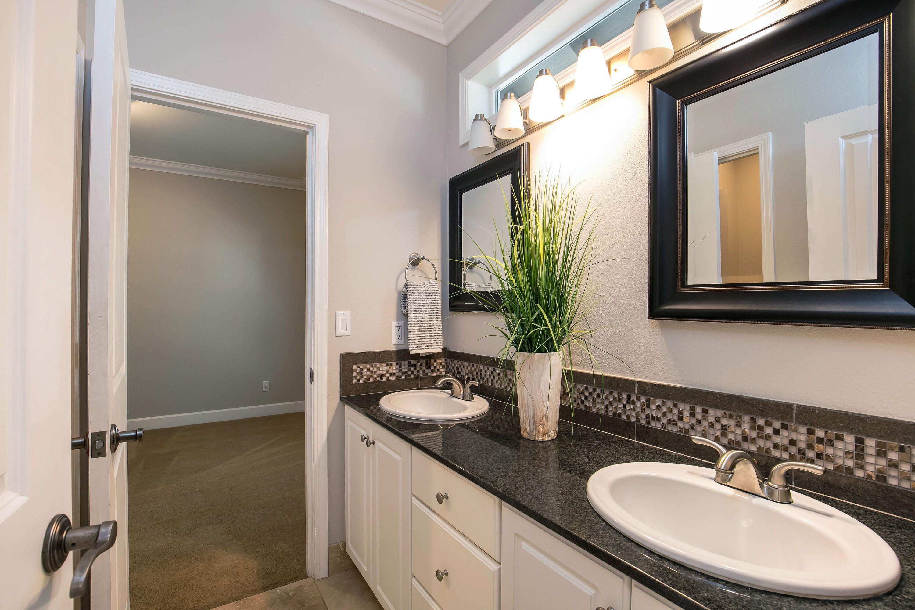 Awbrey Glen - Residential