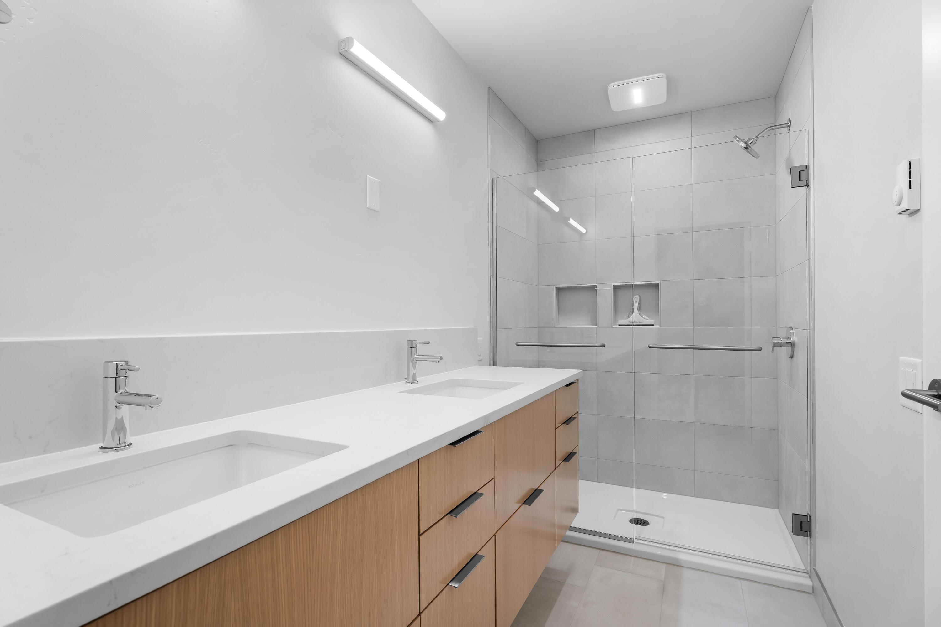 Sisters Woodlands - Residential