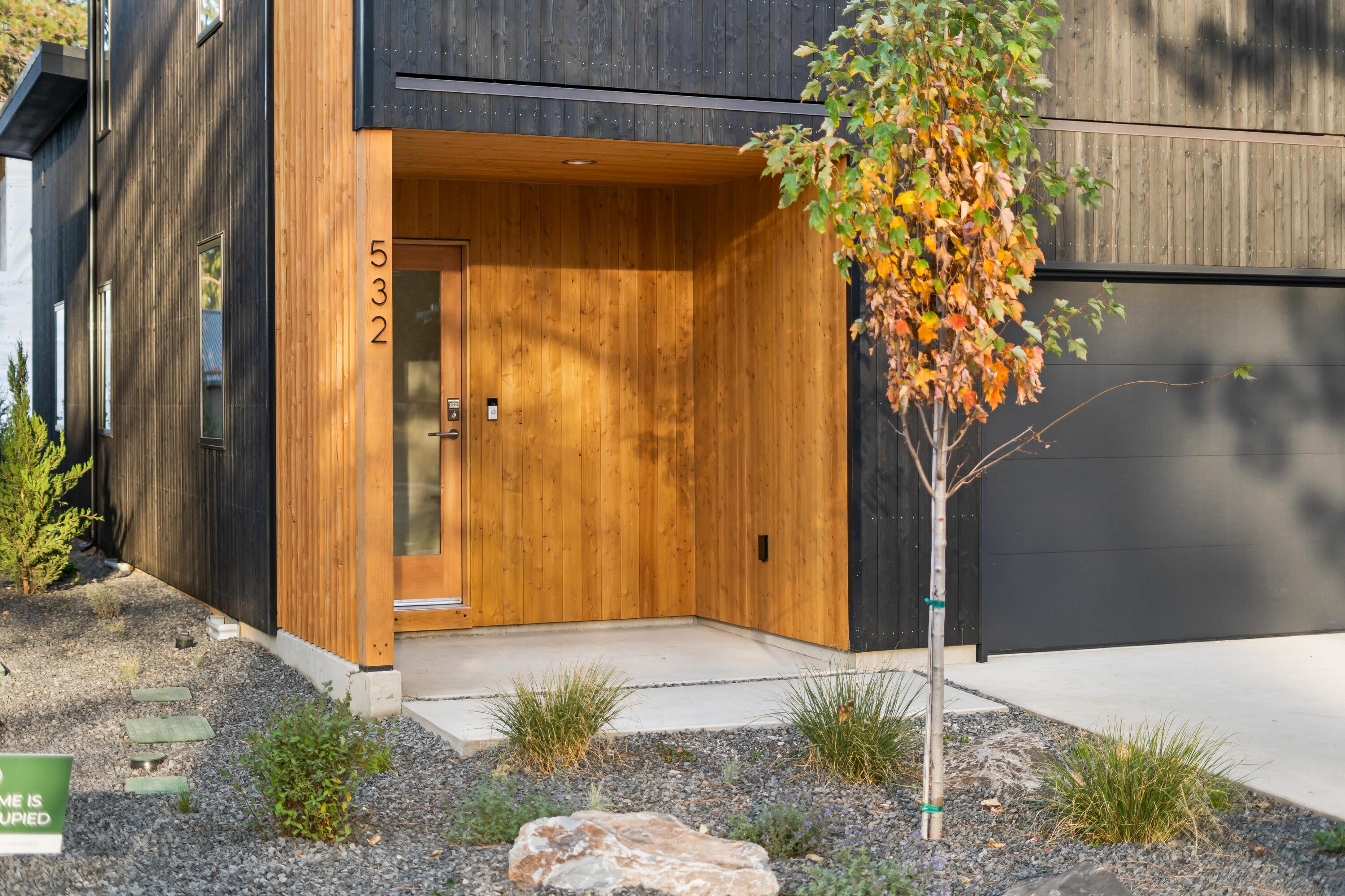 Sisters Woodlands - Residential