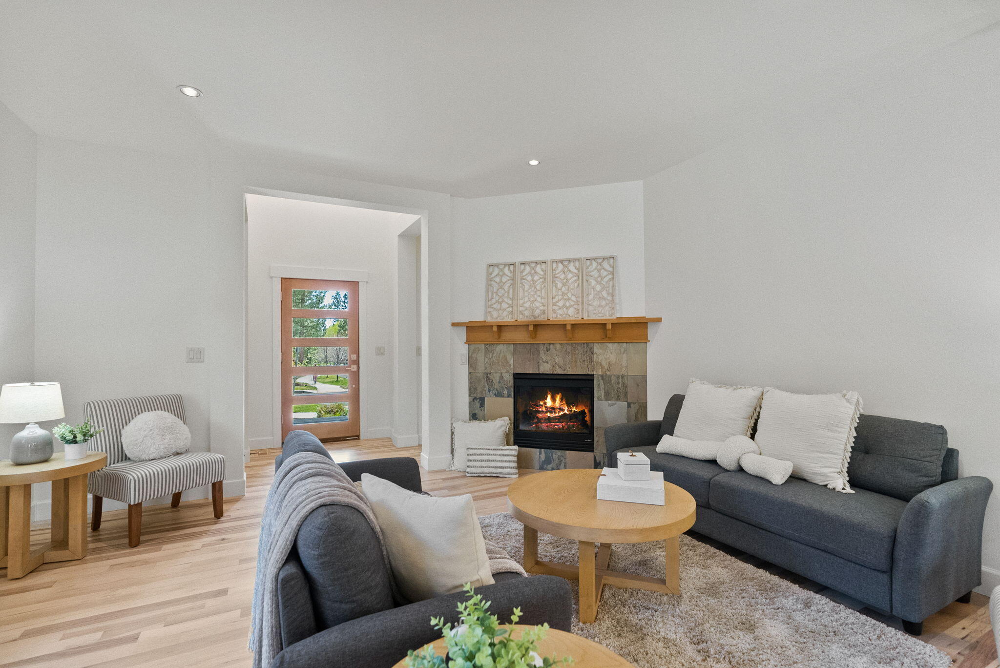 2484 NW Sacagawea Lane