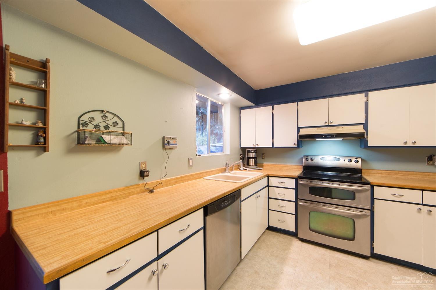 Tillicum Village - Residential