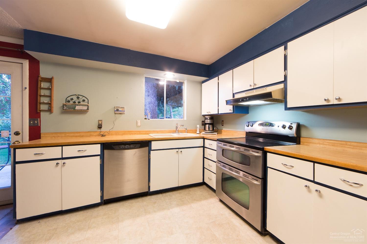 Tillicum Village - Residential