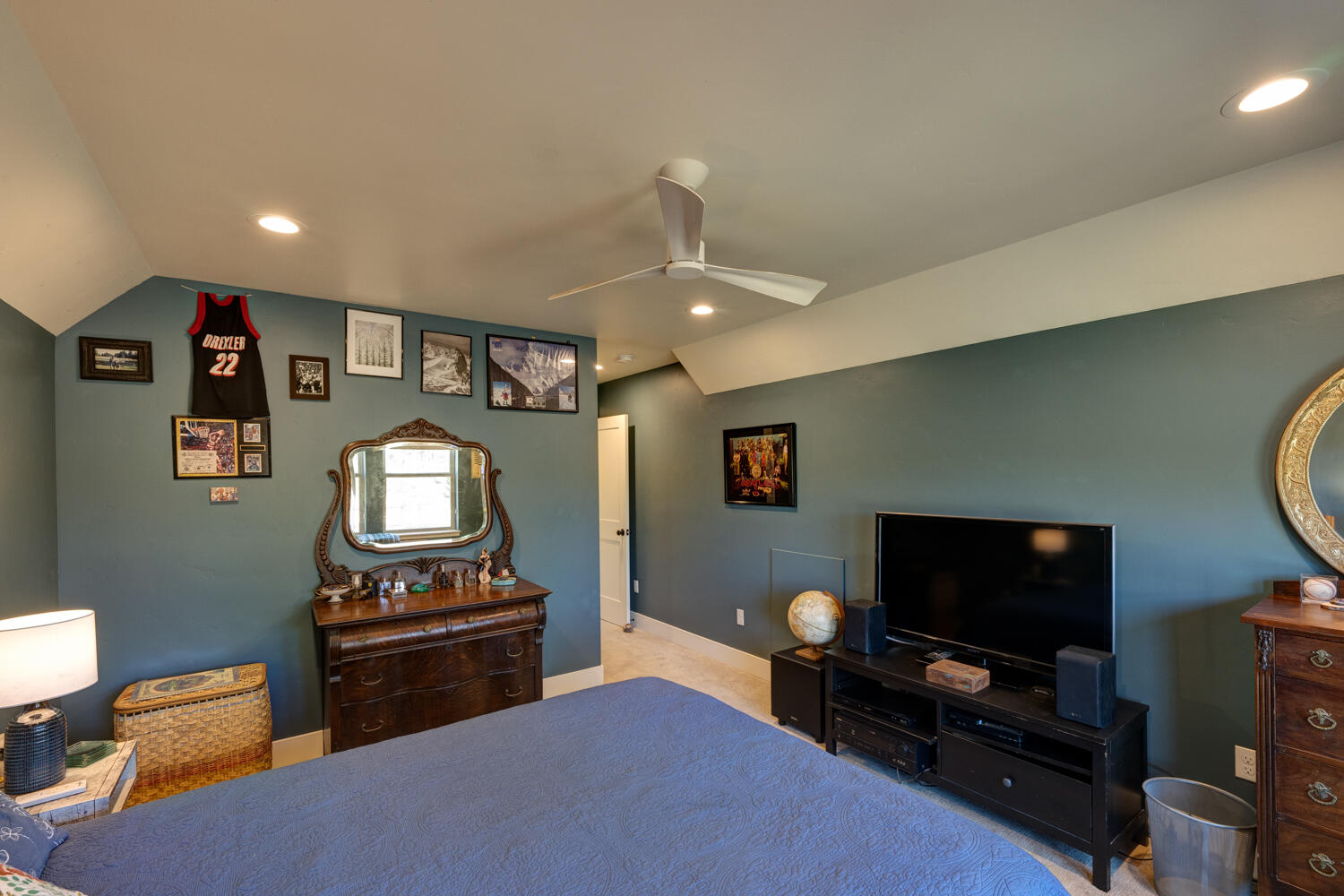 Squaw Creek Canyon - Residential