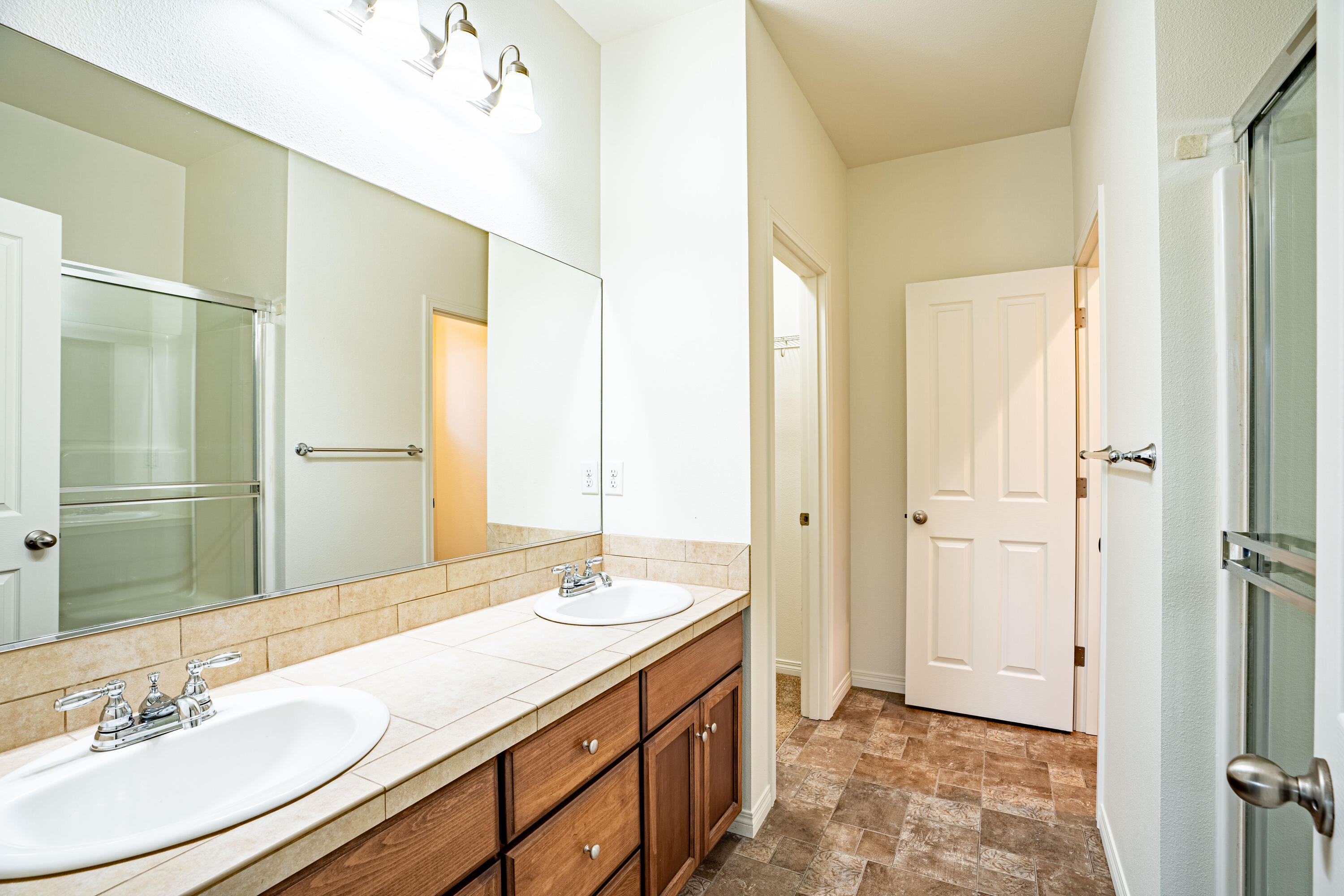 Summit Crest - Residential