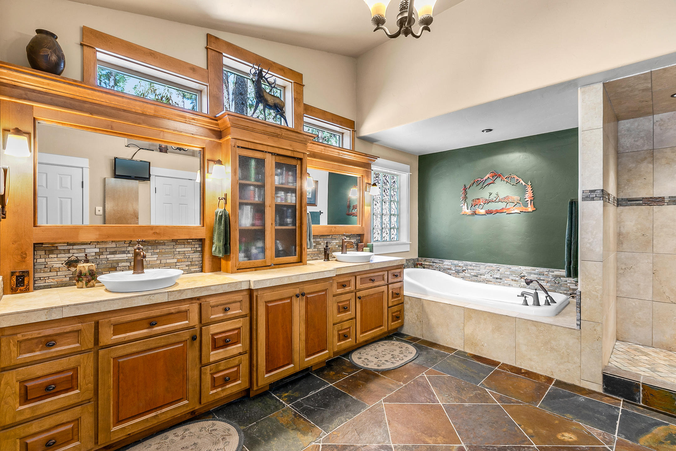 Deschutes RiverWoods - Residential