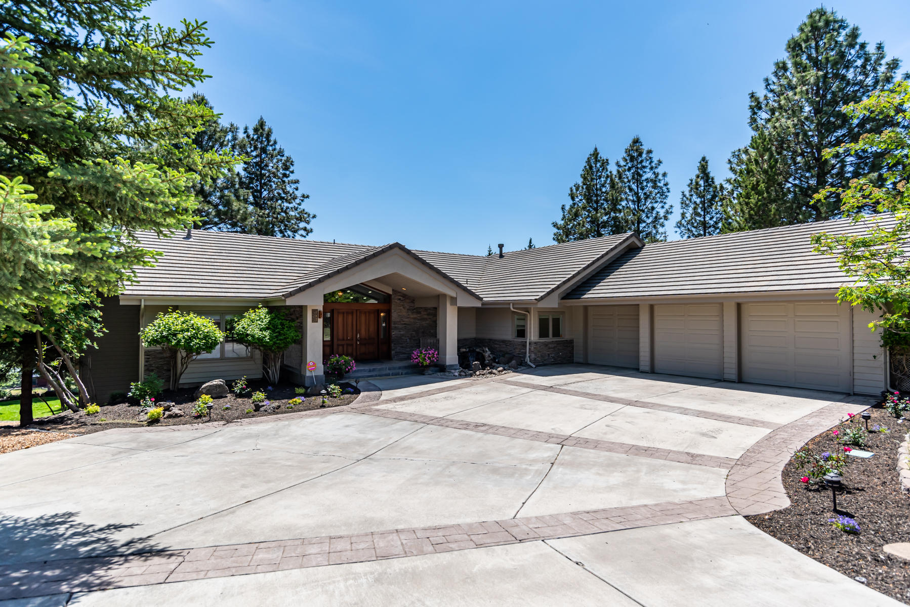 Rivers Edge Village - Residential