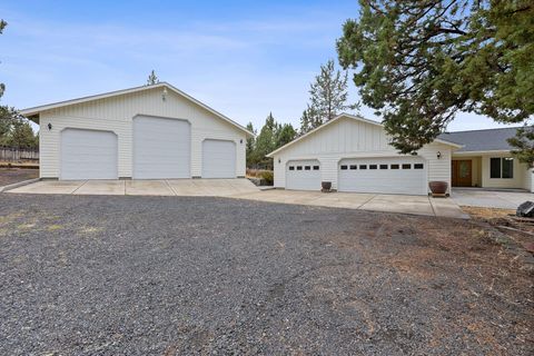 6851 SE David Way Prineville OR 97754