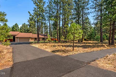 Tiny photo for 69231 Lariat, Sisters, OR 97759 (MLS # 220227121)