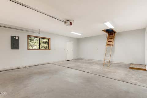 Tiny photo for 69231 Lariat, Sisters, OR 97759 (MLS # 220227121)
