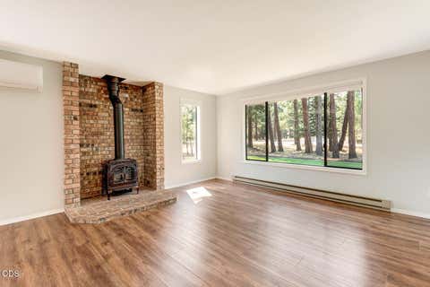 Tiny photo for 69231 Lariat, Sisters, OR 97759 (MLS # 220227121)