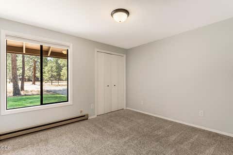 Tiny photo for 69231 Lariat, Sisters, OR 97759 (MLS # 220227121)