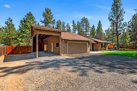 Tiny photo for 69231 Lariat, Sisters, OR 97759 (MLS # 220227121)